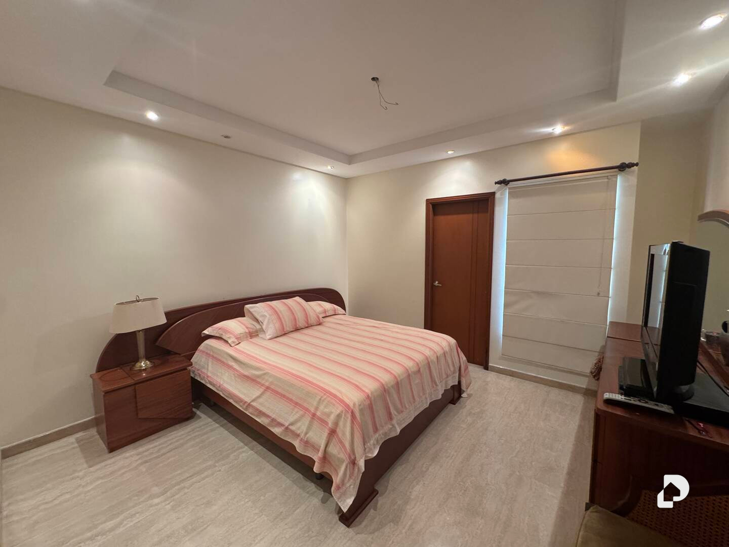 Casa en Avenida Universidad, Maracaibo – 6
