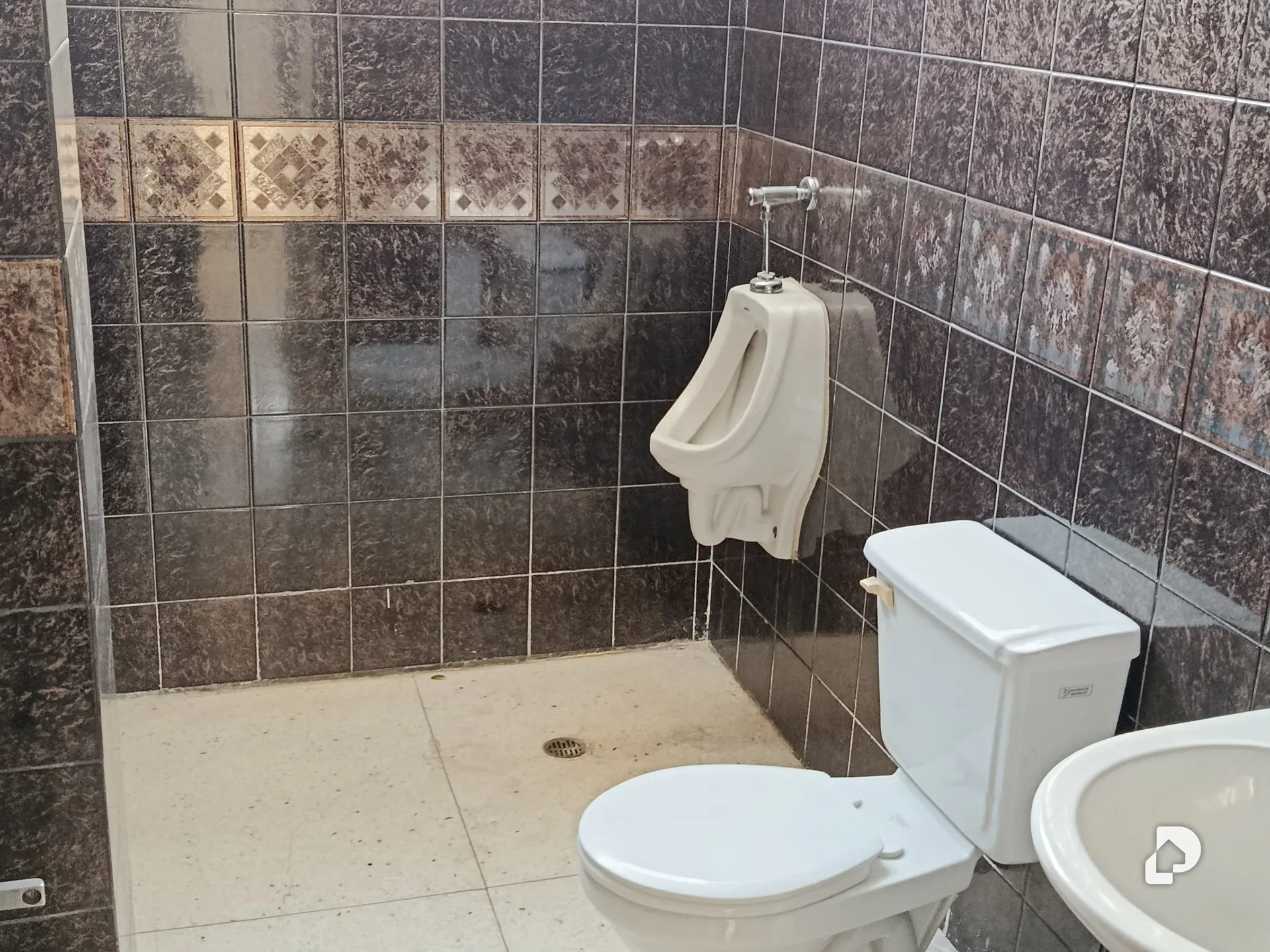 Oficina en La Florida, Caracas – 21