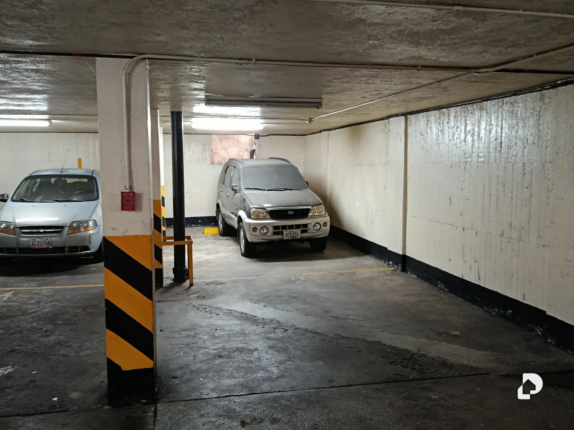 Oficina en La Florida, Caracas – 29