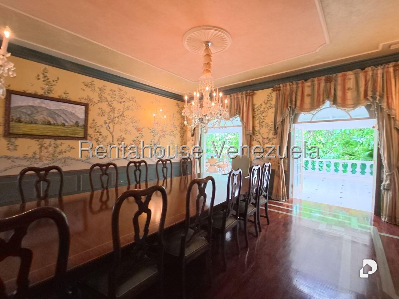 House in La Lagunita Country Club, Caracas – 16