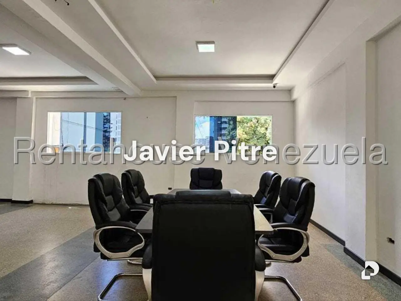 Edificio en La Florida, Caracas – 15