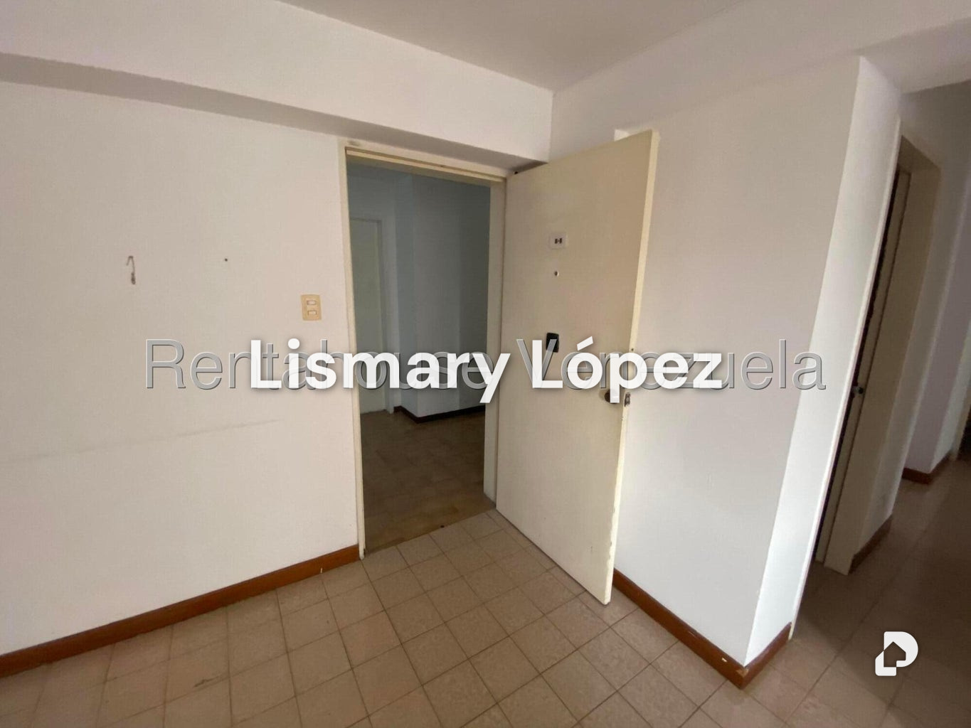 Apartamento en Guaicay, Caracas – 12