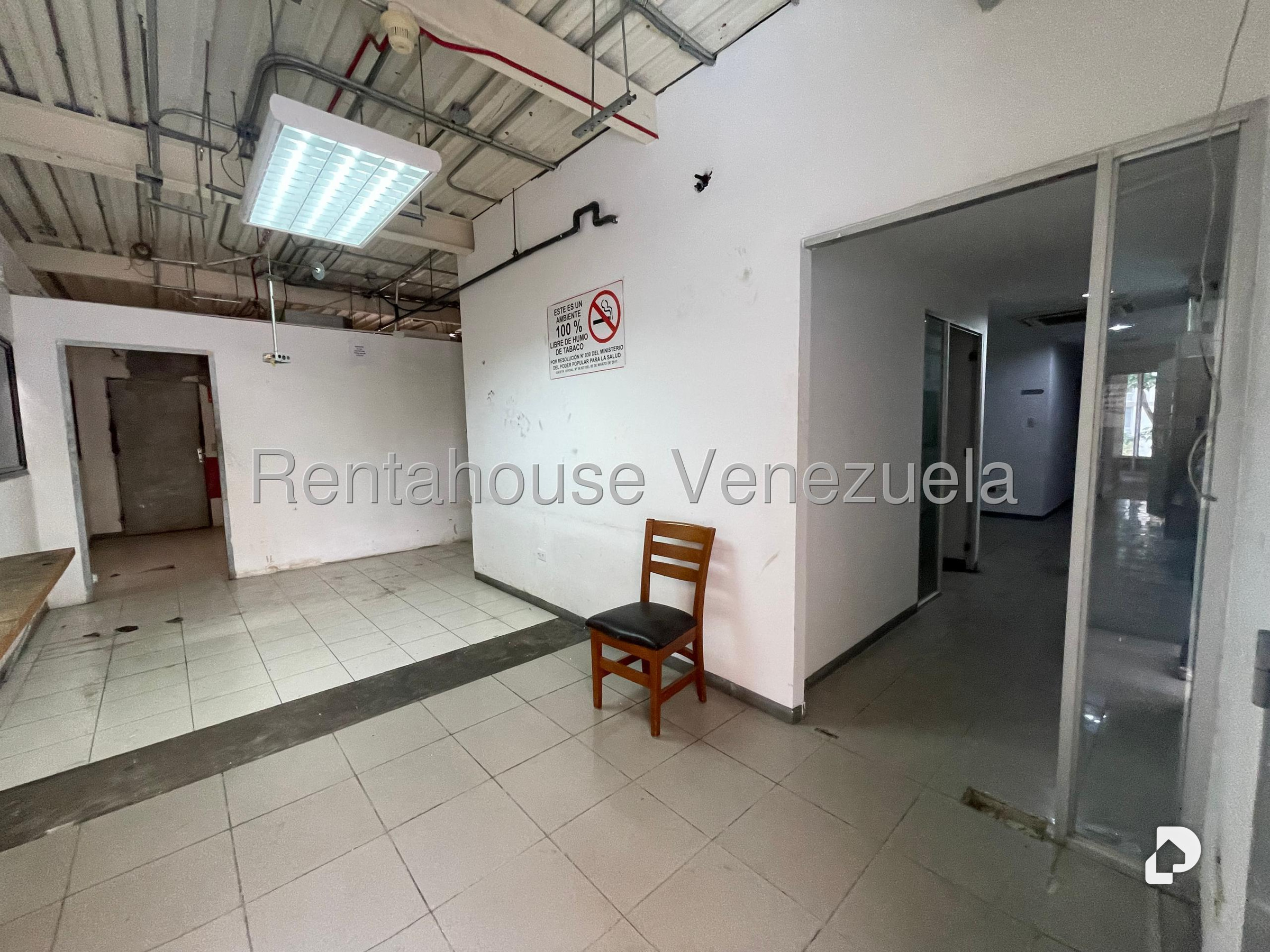 Local comercial en Las Mercedes, Caracas