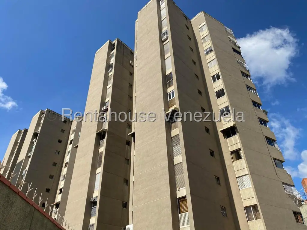 Apartamento en La Ciudadela, Caracas - 1