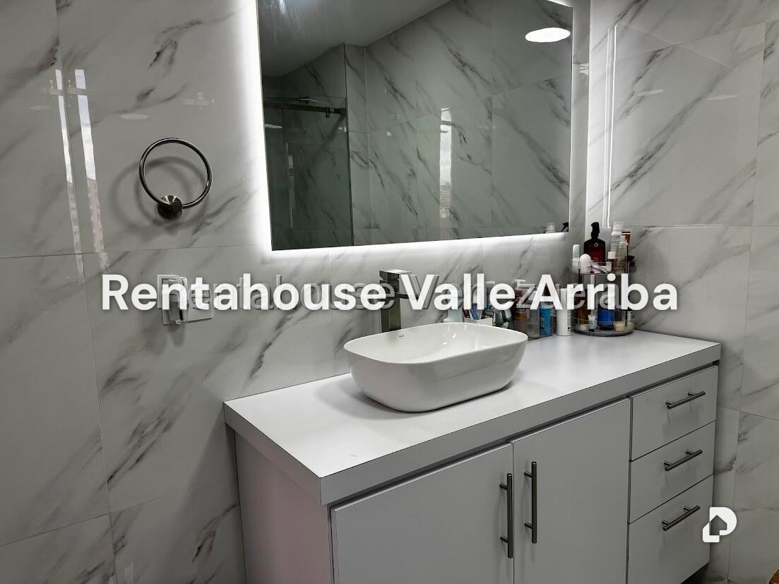 Apartamento en San Bernardino, Caracas – 16