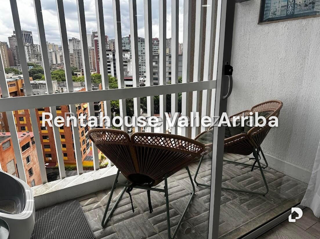 Apartamento en San Bernardino, Caracas – 13