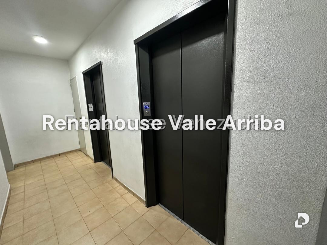 Apartamento en Valle Abajo, Caracas – 3