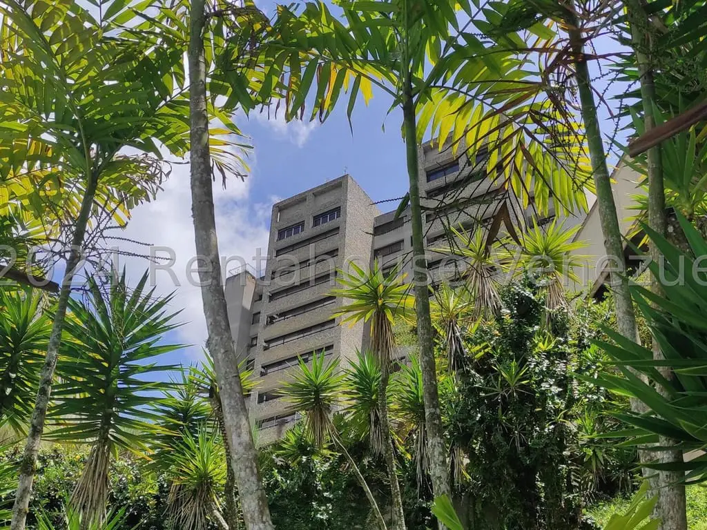 Apartment in Alto Hatillo, Caracas - 1