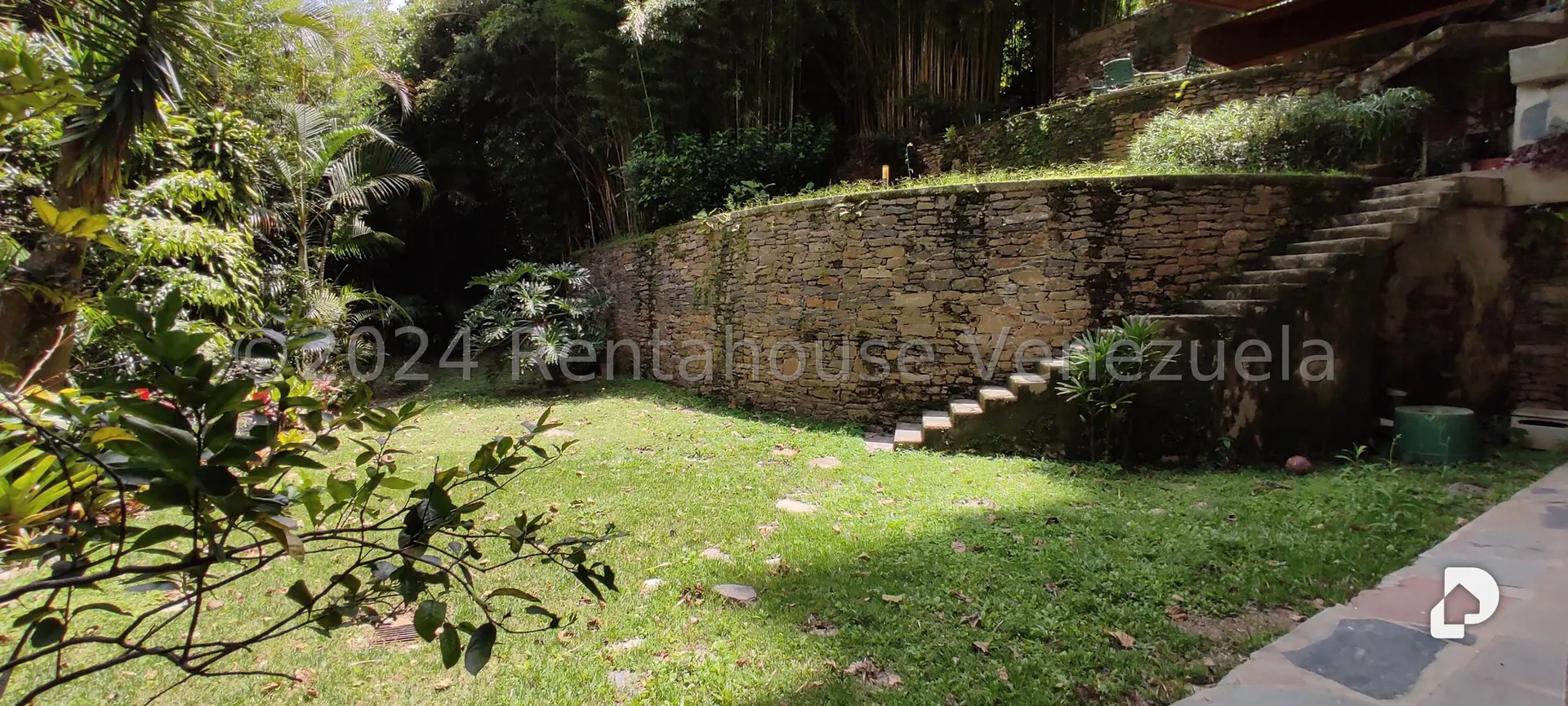Apartamento en Alto Hatillo, Caracas – 19