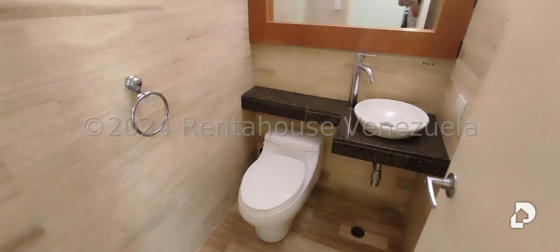 Apartamento en Alto Hatillo, Caracas – 11