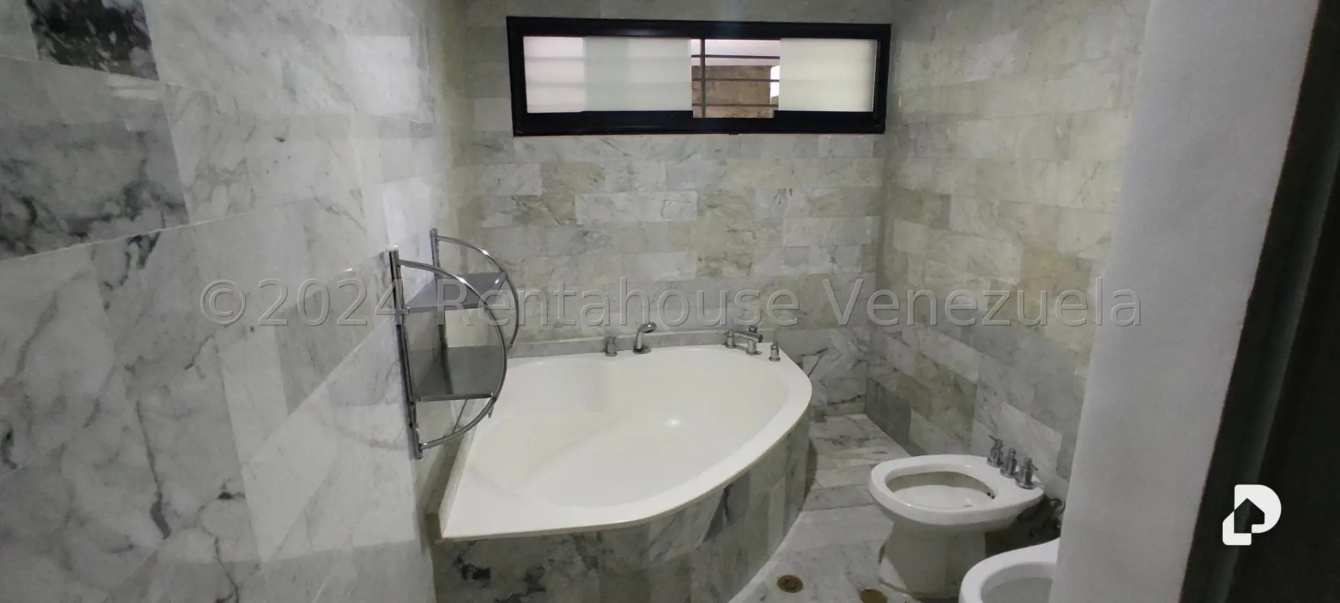 Apartamento en Alto Hatillo, Caracas – 29
