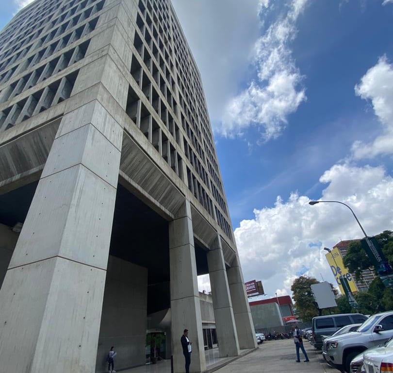 Oficina en Las Mercedes, Caracas - 1