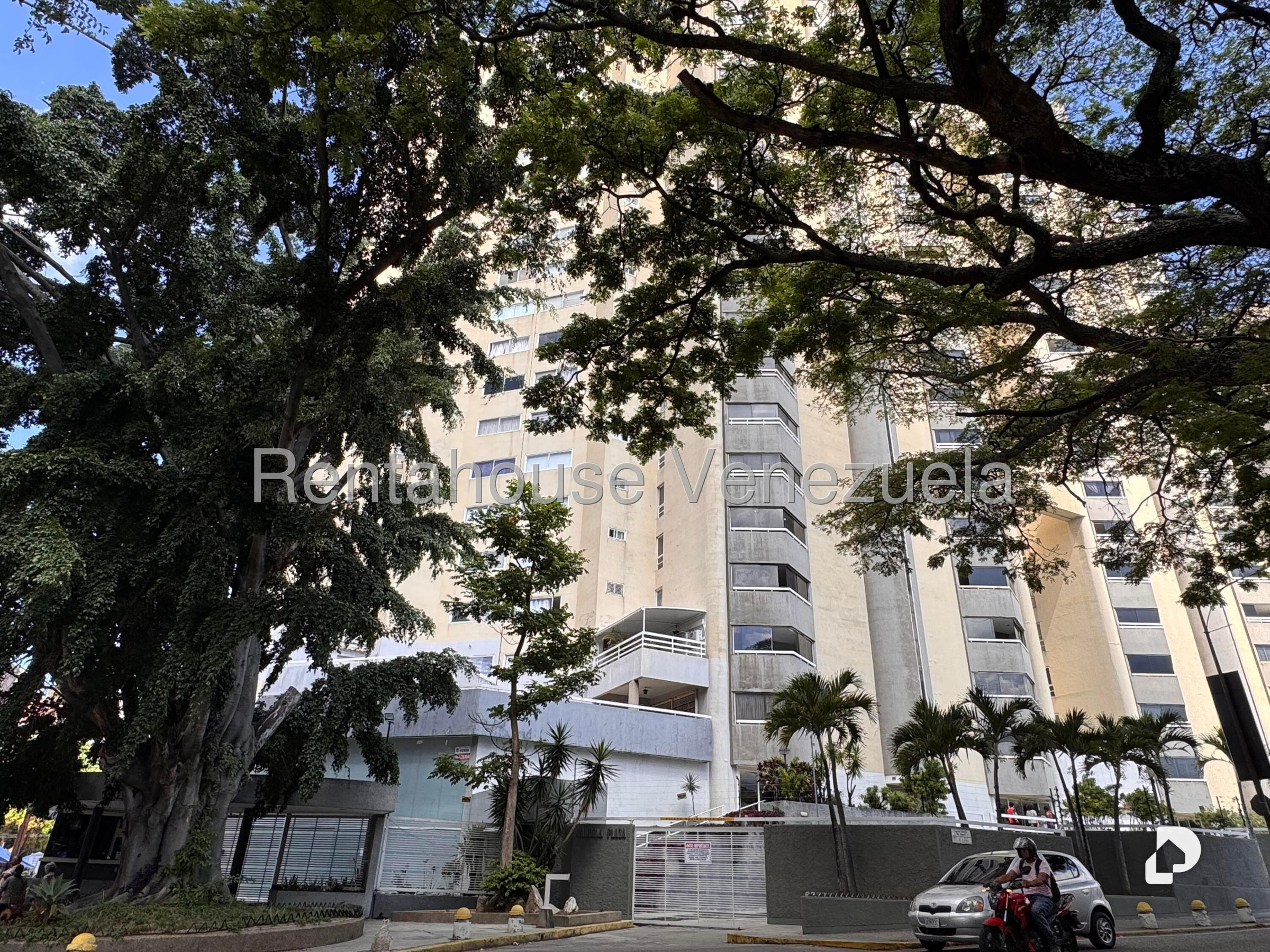 Apartamento en Los Dos Caminos, Caracas – 1