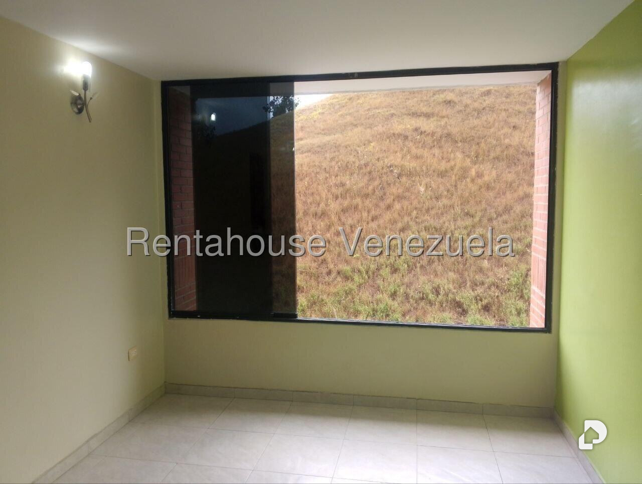 Apartamento en Colinas de La Tahona, Caracas