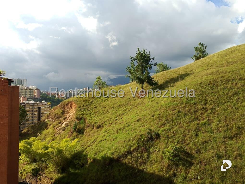 Apartamento en Colinas de La Tahona, Caracas