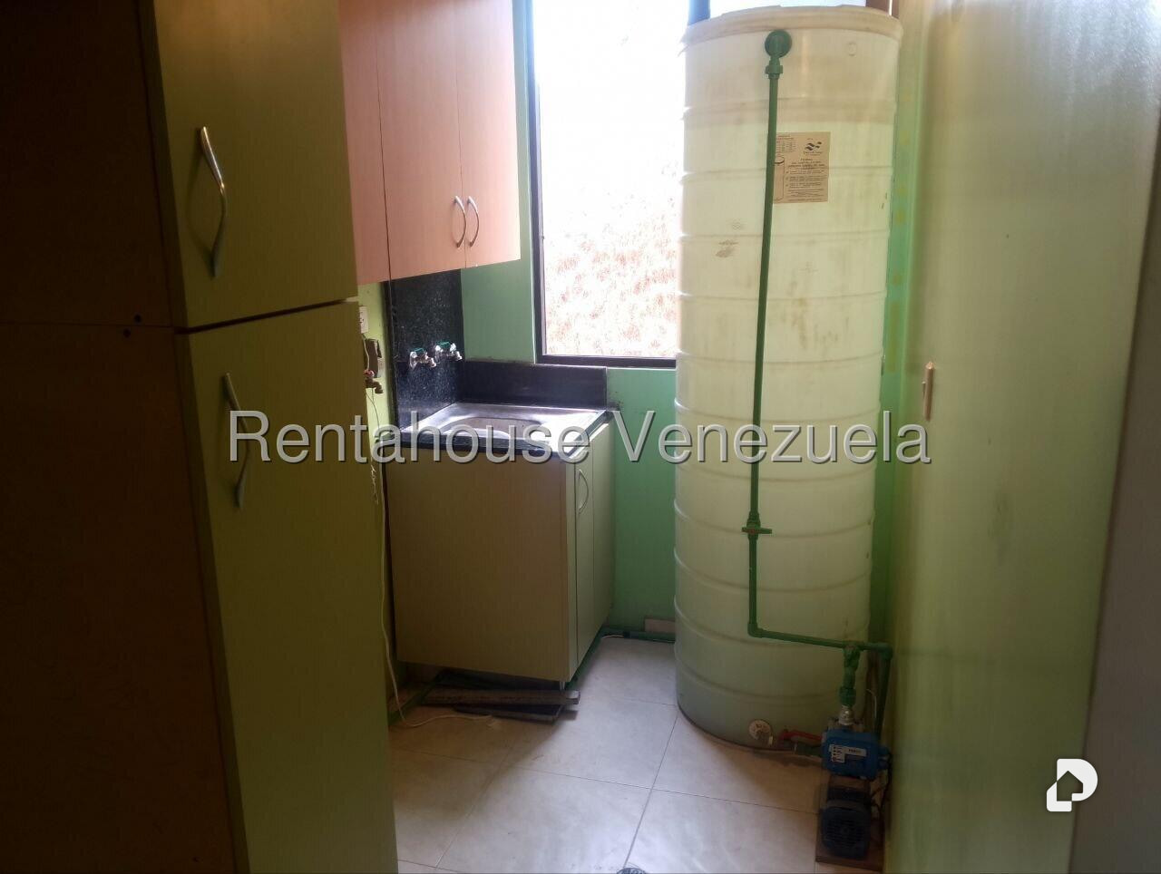 Apartamento en Colinas de La Tahona, Caracas
