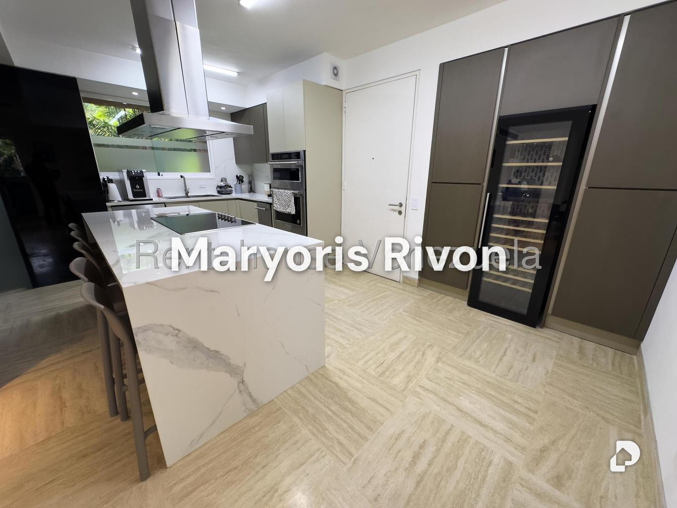 Apartment in Campo Alegre, Caracas – 11