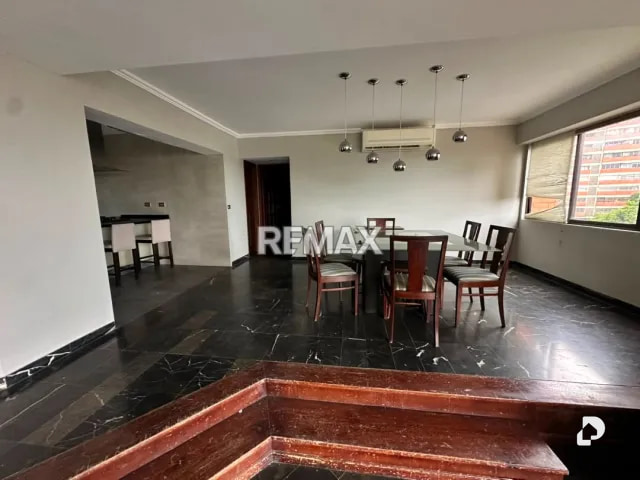 Apartamento en Av. el Milagro, Maracaibo – 2