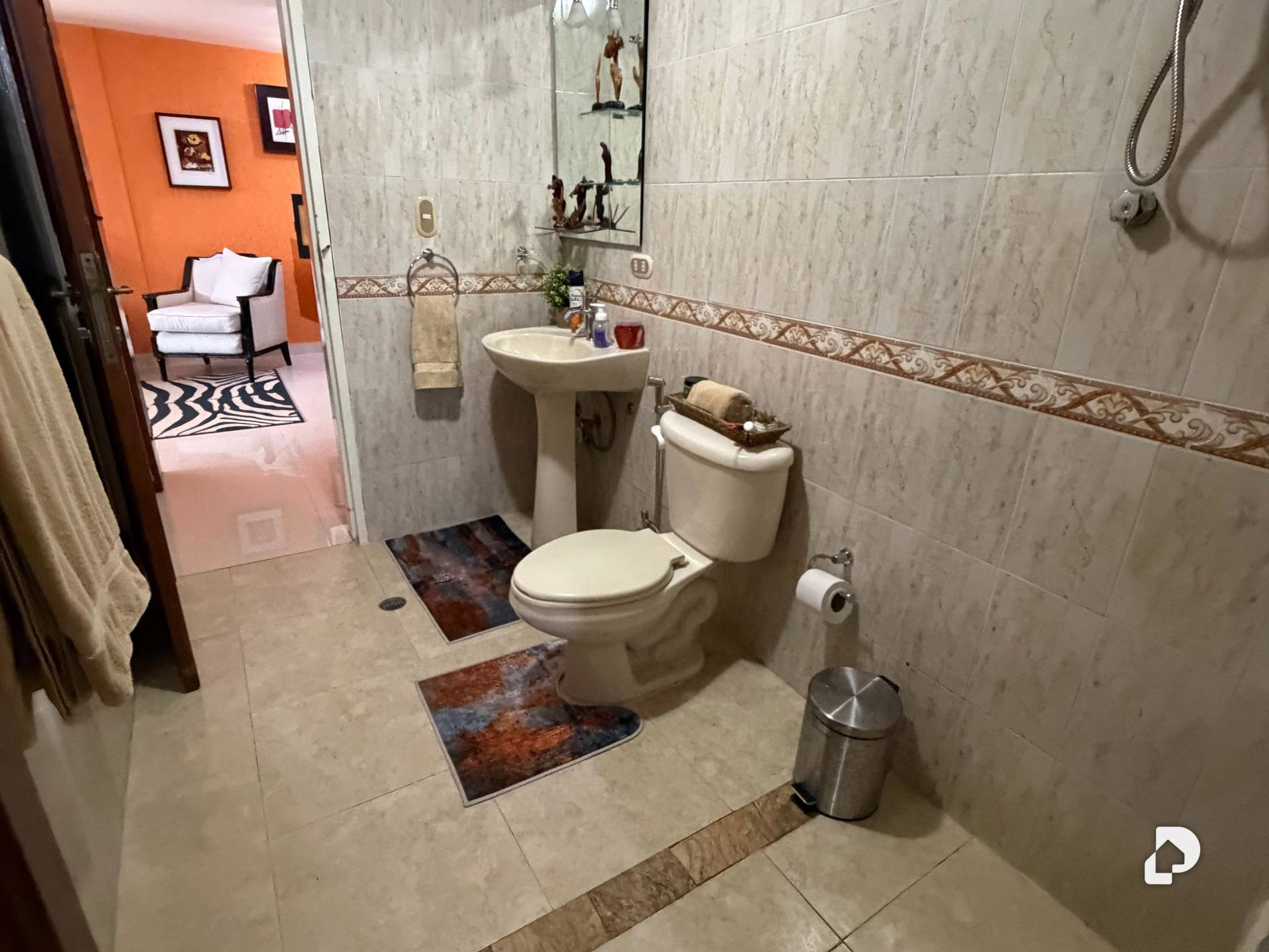 Casa en Urbanización El Castaño, Maracay – 12