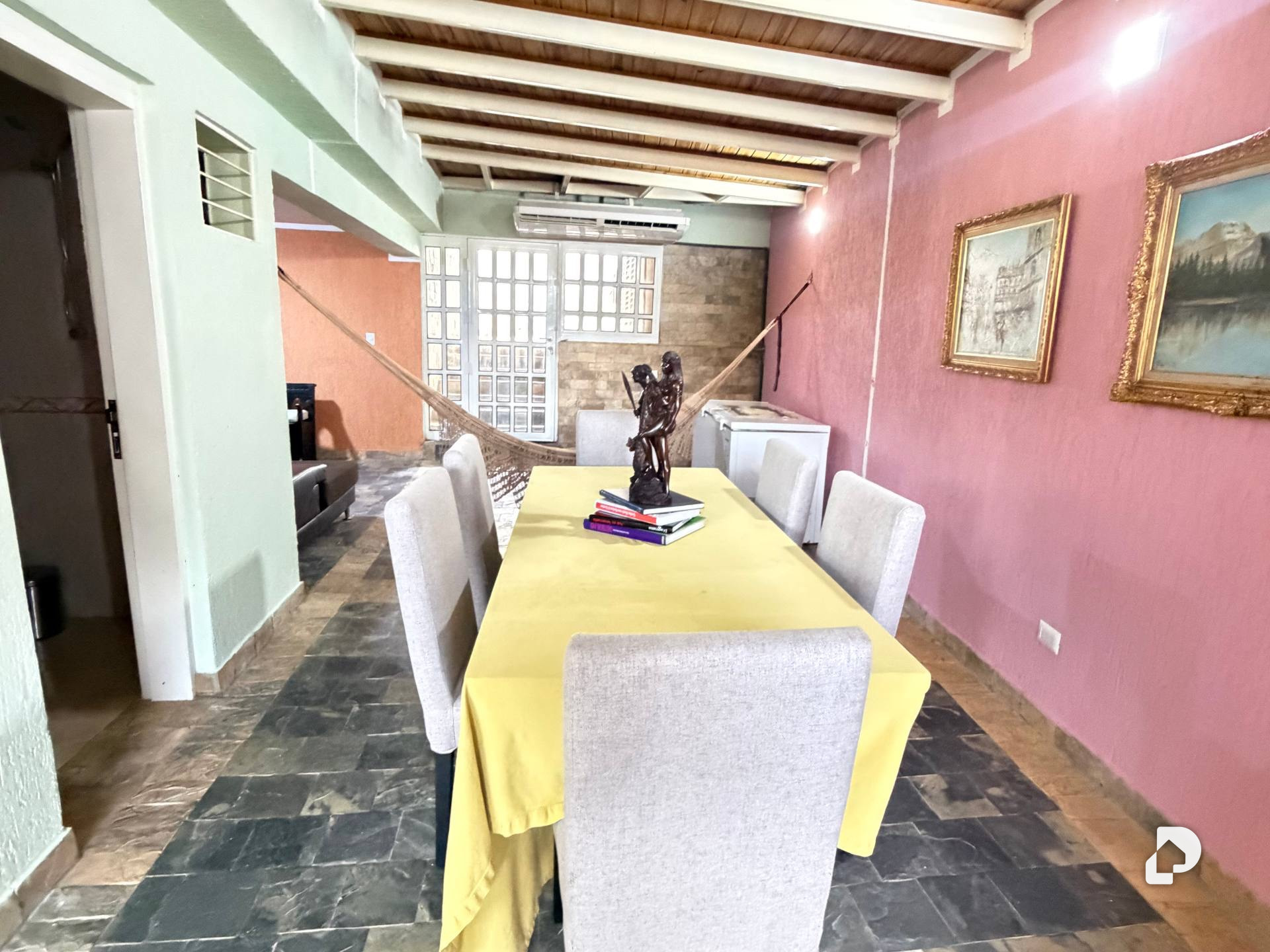 Casa en Urbanización El Castaño, Maracay – 11