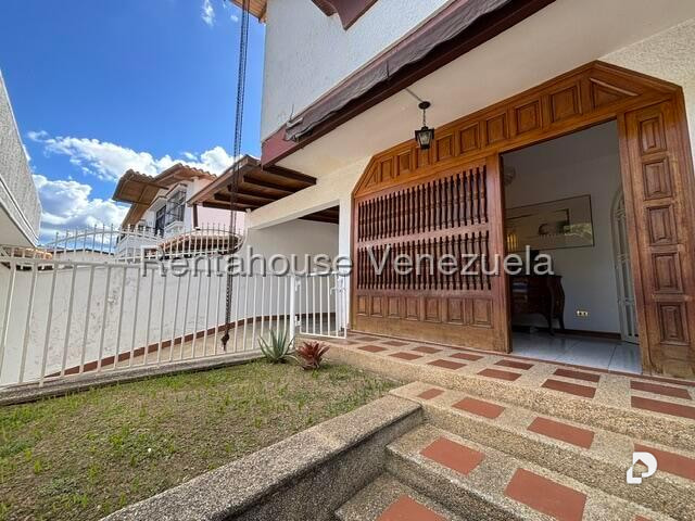 Casa en Macaracuay, Caracas – 2