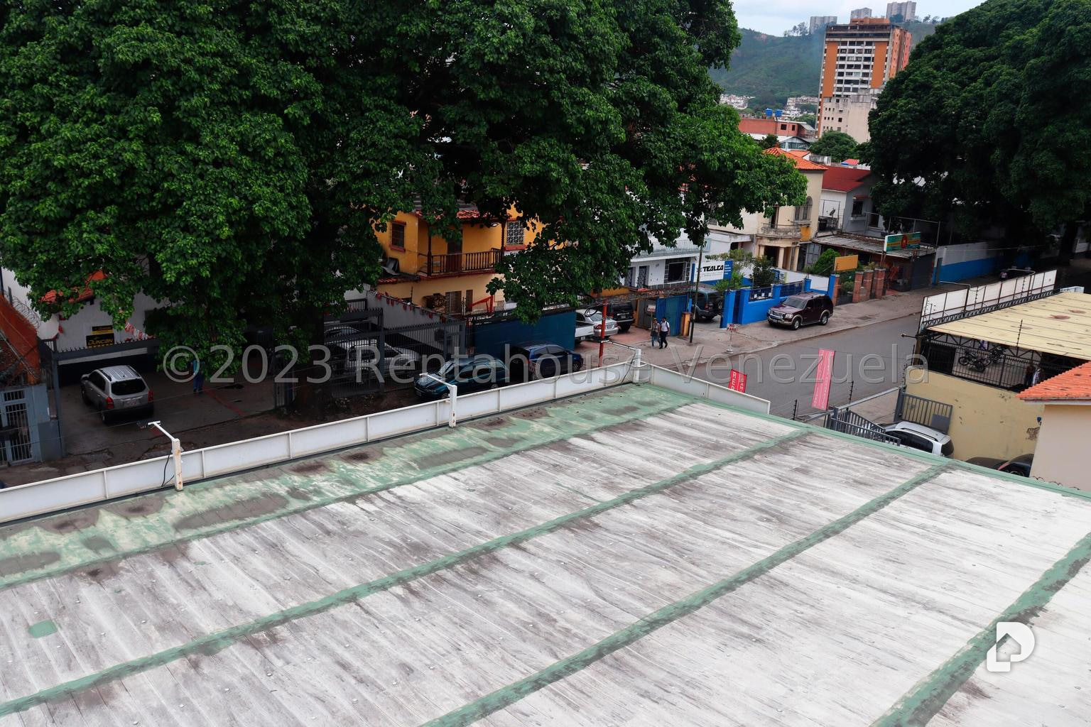 Galpón en El Paraíso, Caracas – 9