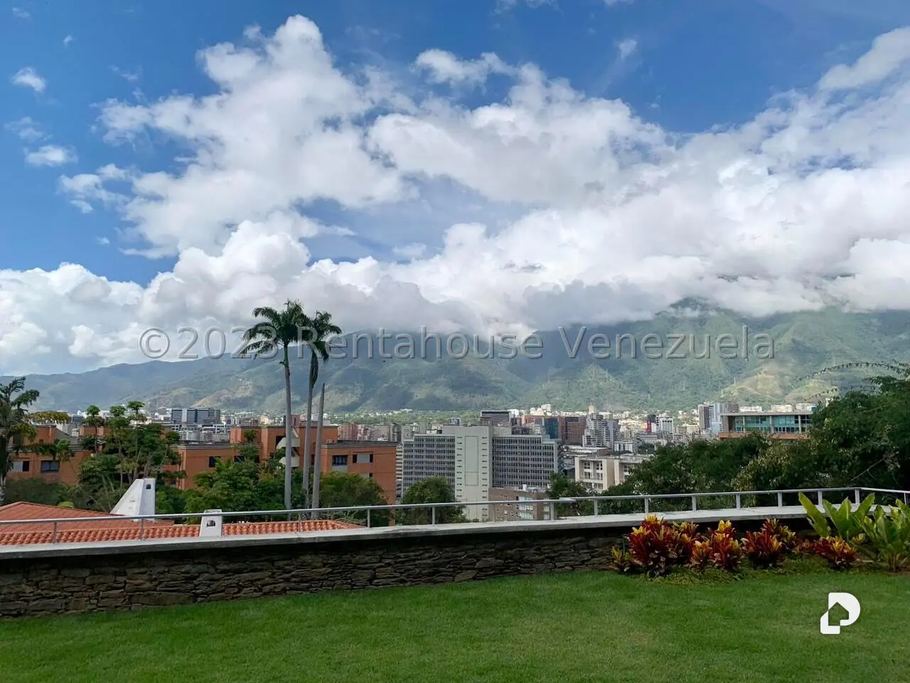 Casa en Lomas de Las Mercedes, Caracas