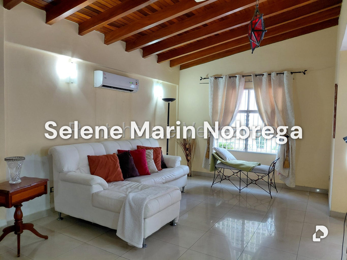 Casa en Lomas De La Trinidad, Caracas – 4