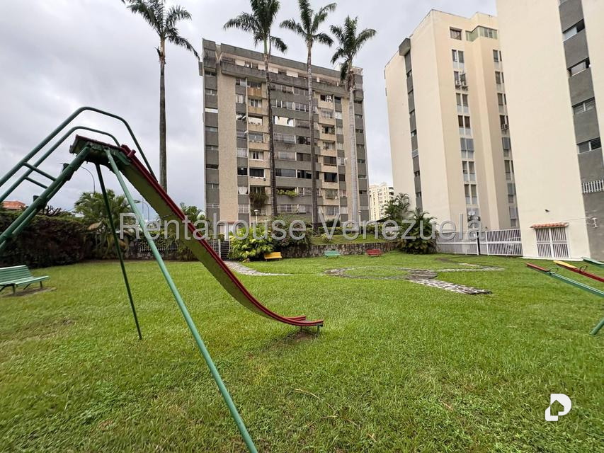 Apartamento en Santa Fe Sur, Caracas – 2