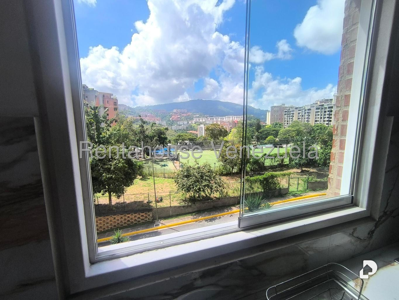 Apartamento en Los Samanes, Caracas – 23
