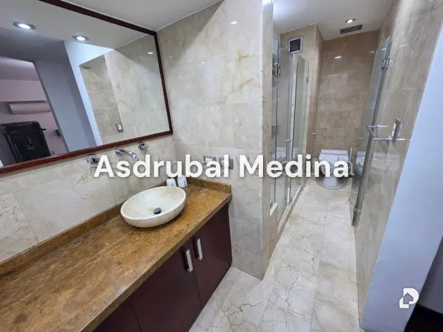 Apartamento en Campo Alegre, Caracas – 8