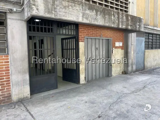 Edificio en Boleíta Sur, Caracas