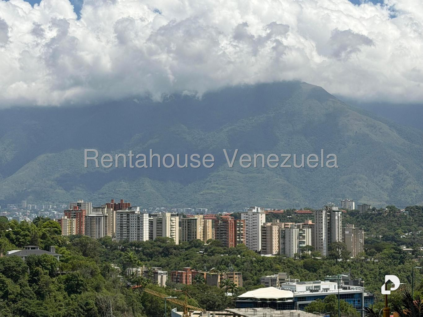 Local comercial en Cerro Verde, Caracas