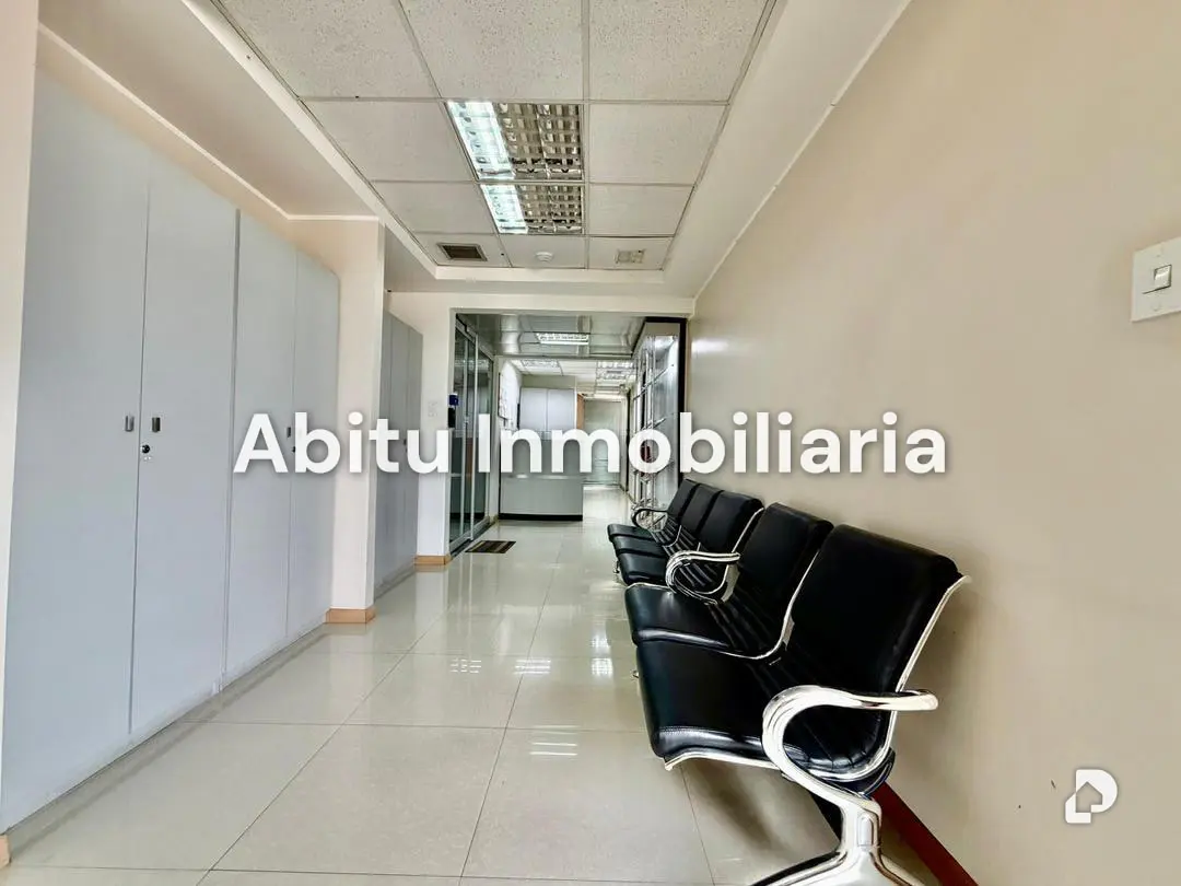 Oficina en Chacao, Caracas – 11