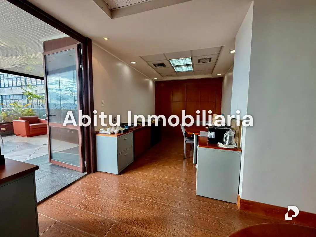 Oficina en Chacao, Caracas – 9