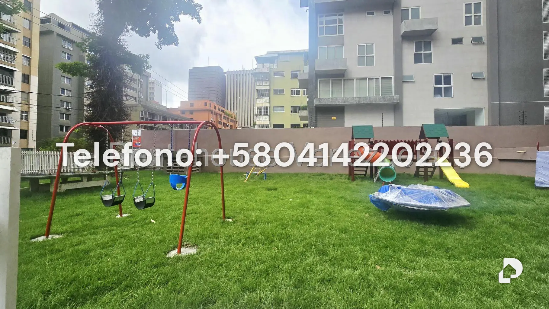 Apartamento en Los Palos Grandes, Caracas – 25