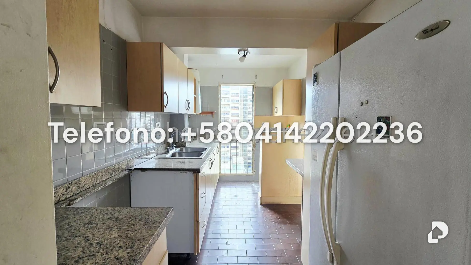 Apartamento en Los Palos Grandes, Caracas – 11