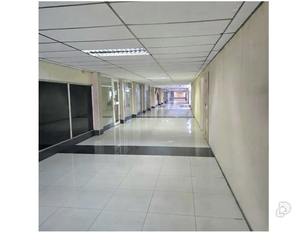Local comercial en Carrizal, Altos Mirandinos – 2