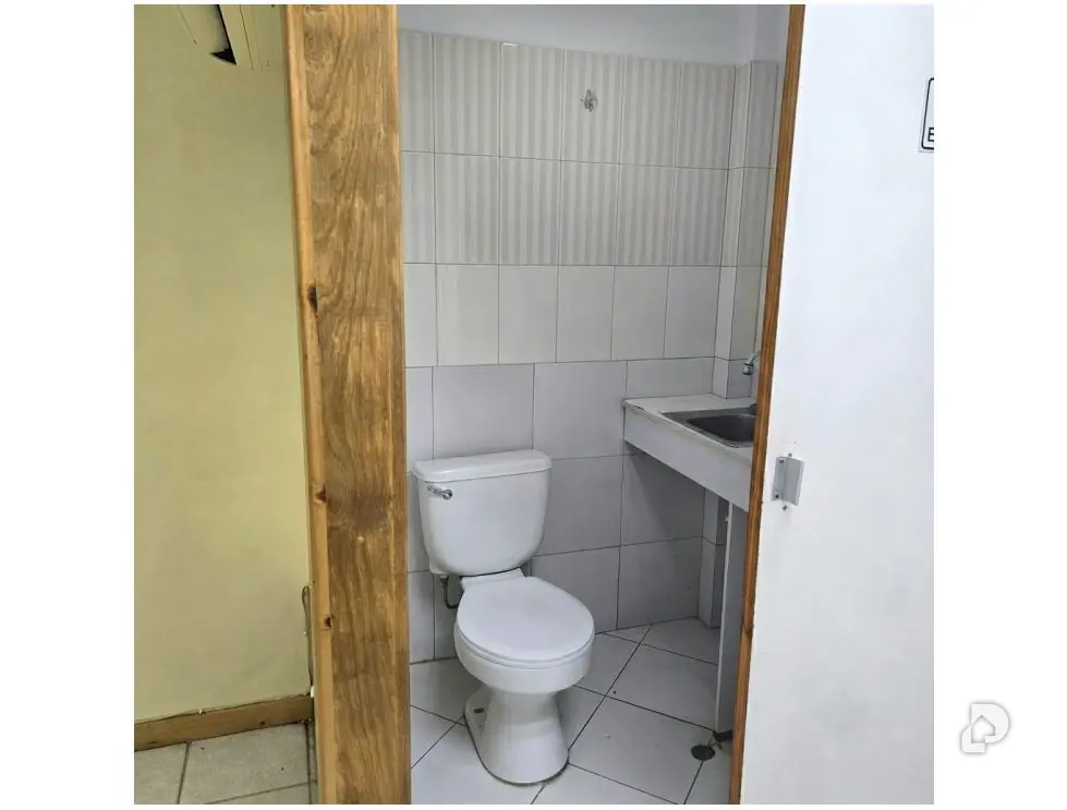 Local comercial en Carrizal, Altos Mirandinos – 12