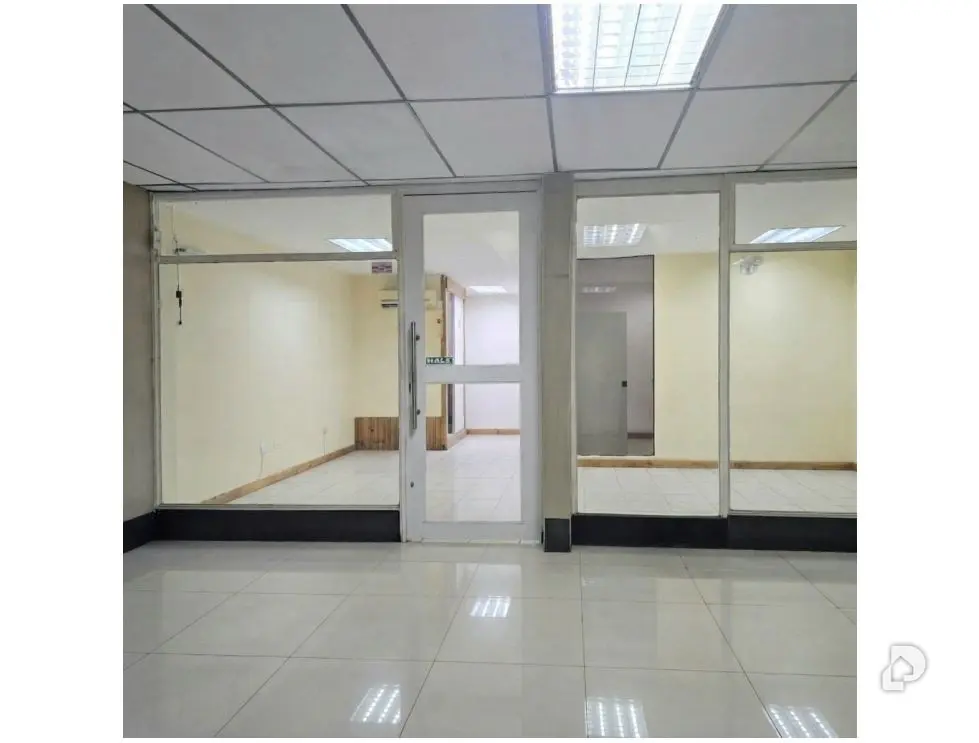Local comercial en Carrizal, Altos Mirandinos – 3