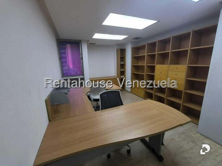 Commercial space in El Rosal, Caracas – 11