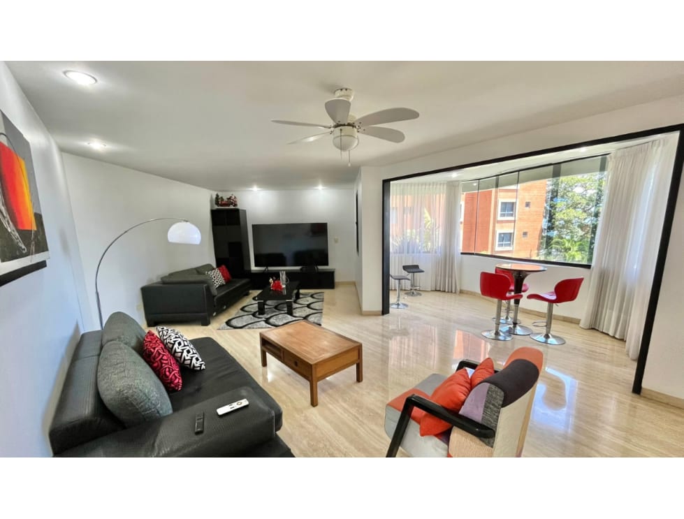 Apartamento en Colinas de Valle Arriba, Caracas - 1