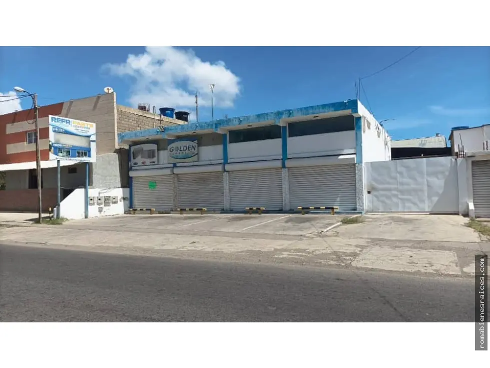 Local comercial en Punto Fijo - 1
