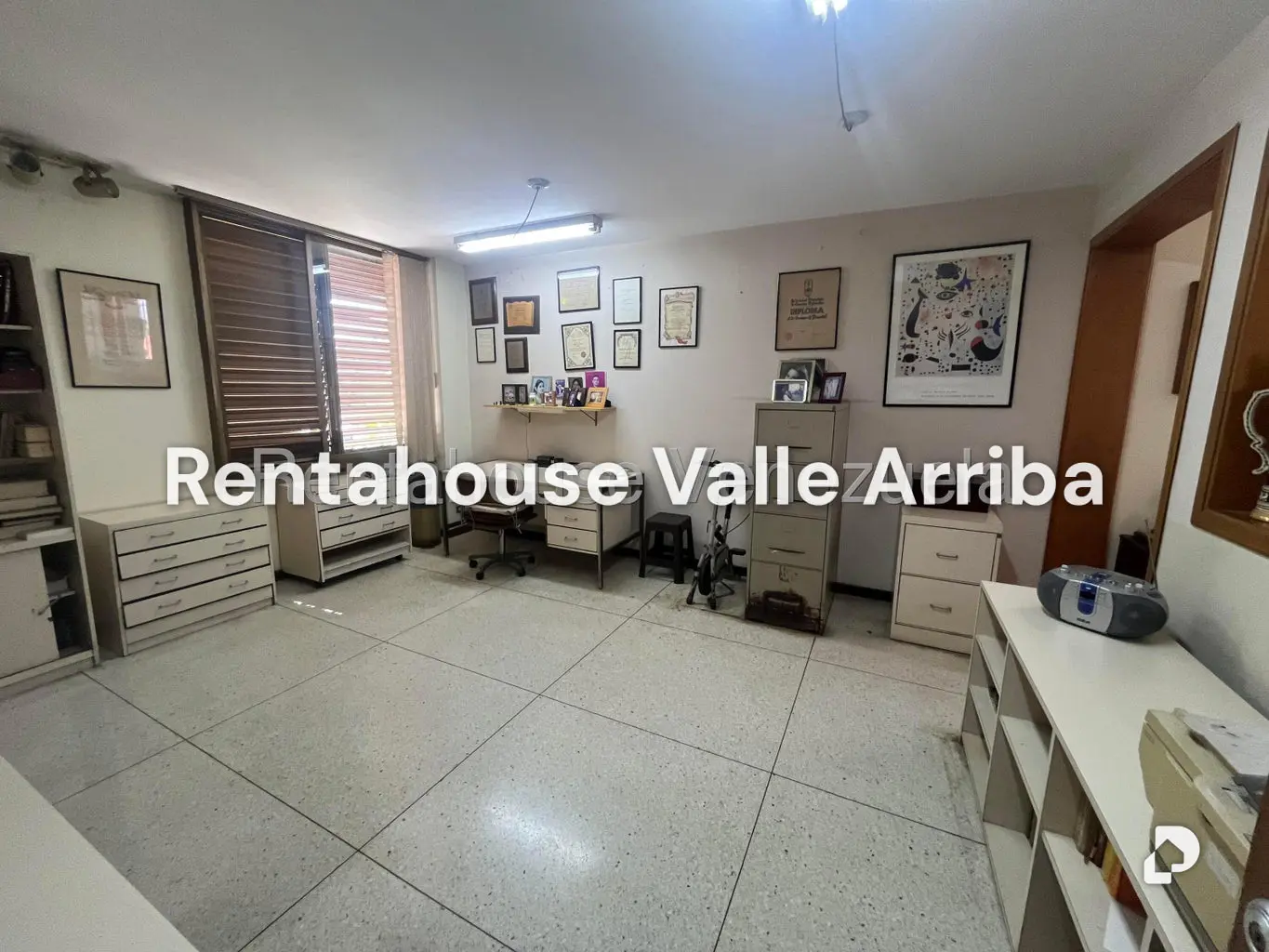 Casa en El Marqués, Caracas – 23