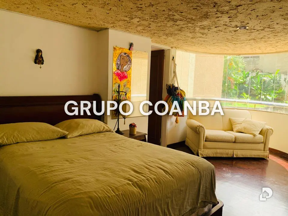 Apartamento en Los Palos Grandes, Caracas – 18