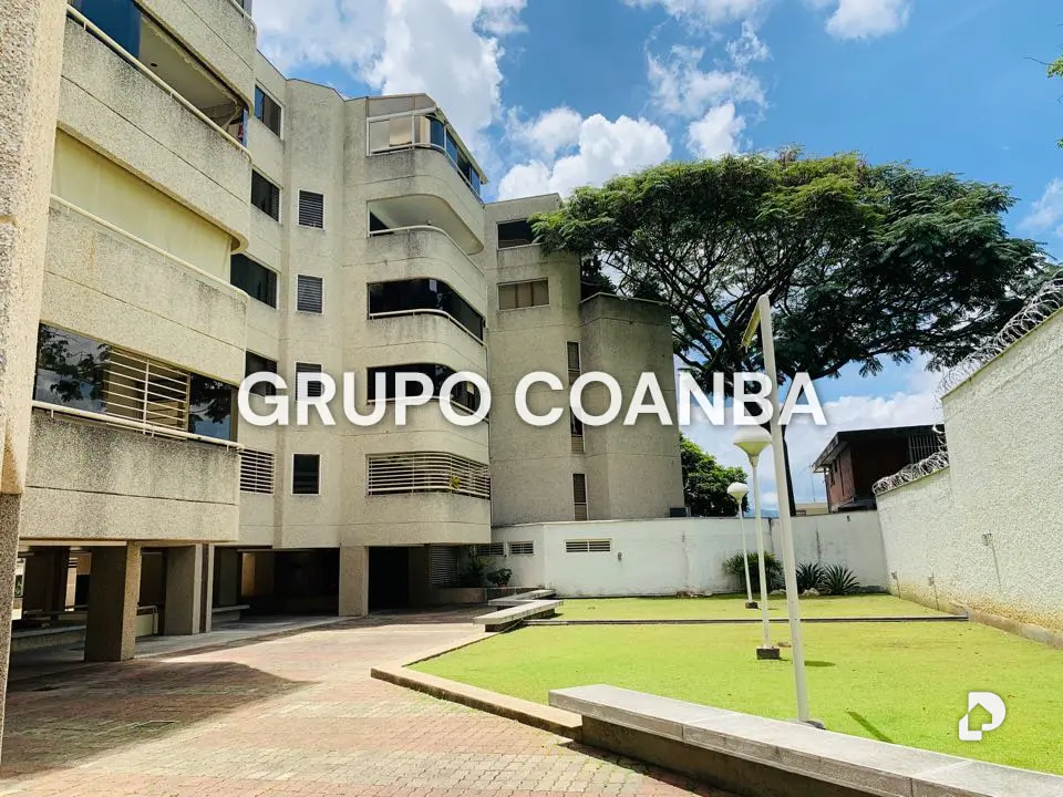 Apartamento en Los Palos Grandes, Caracas – 3