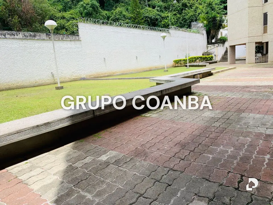 Apartamento en Los Palos Grandes, Caracas – 2
