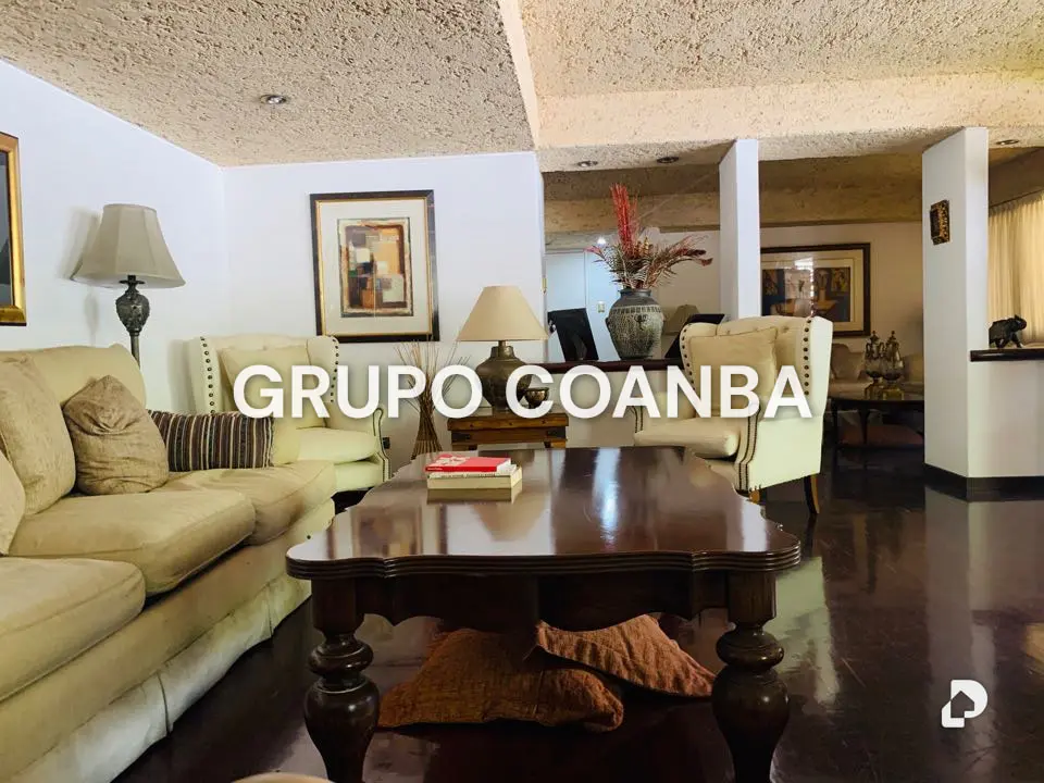 Apartamento en Los Palos Grandes, Caracas – 8