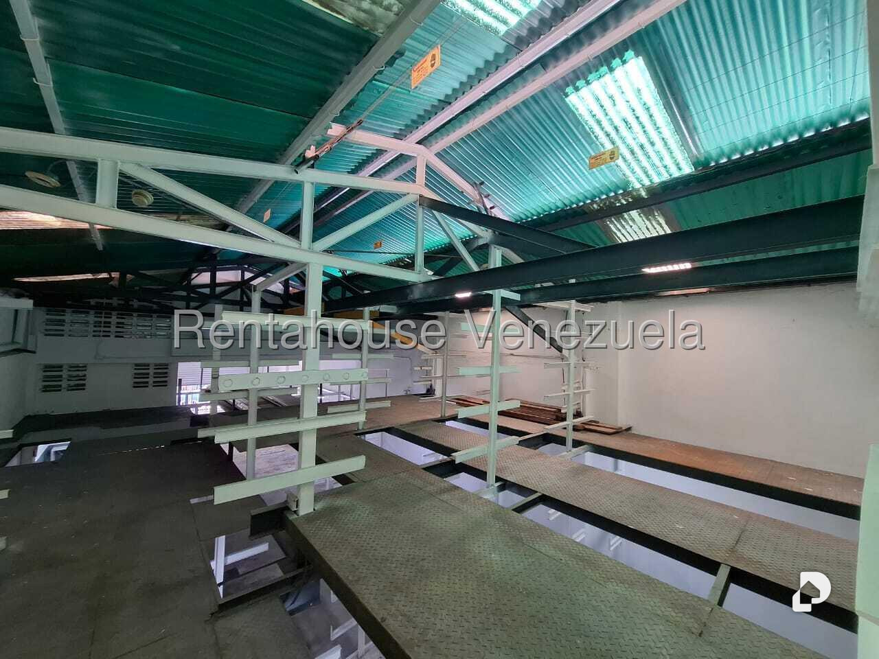 Local comercial en Cementerio, Caracas – 19