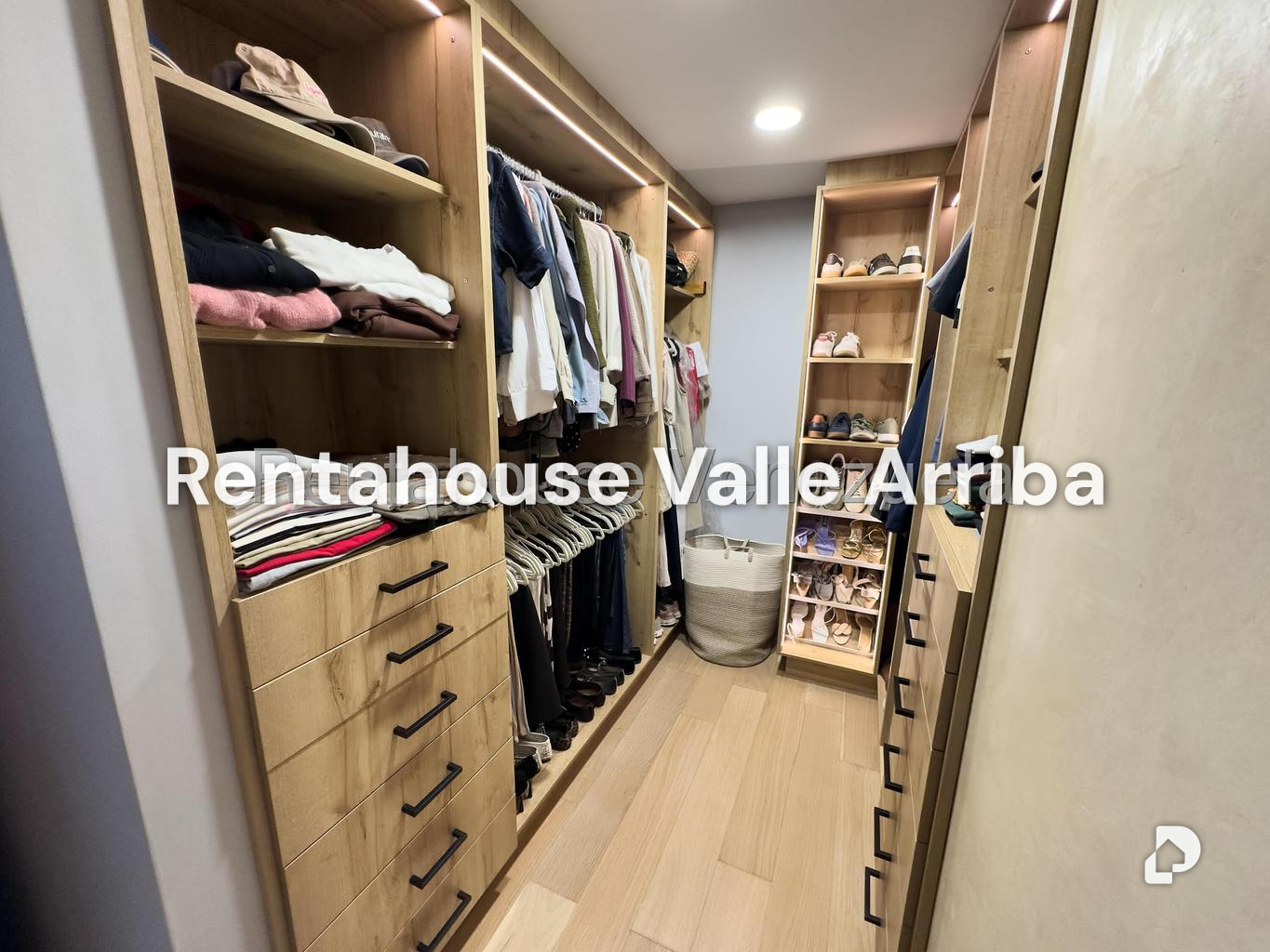 Apartamento en La Boyera, Caracas – 30
